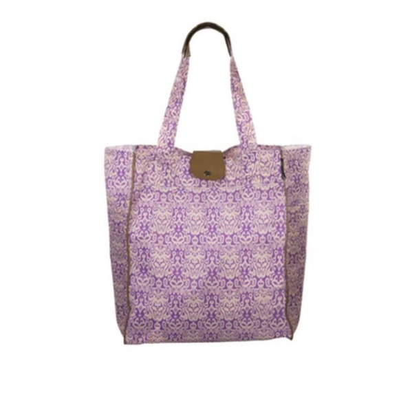 Run run run Malibu Tote - Bellflower Ikat - Picture 1 of 12